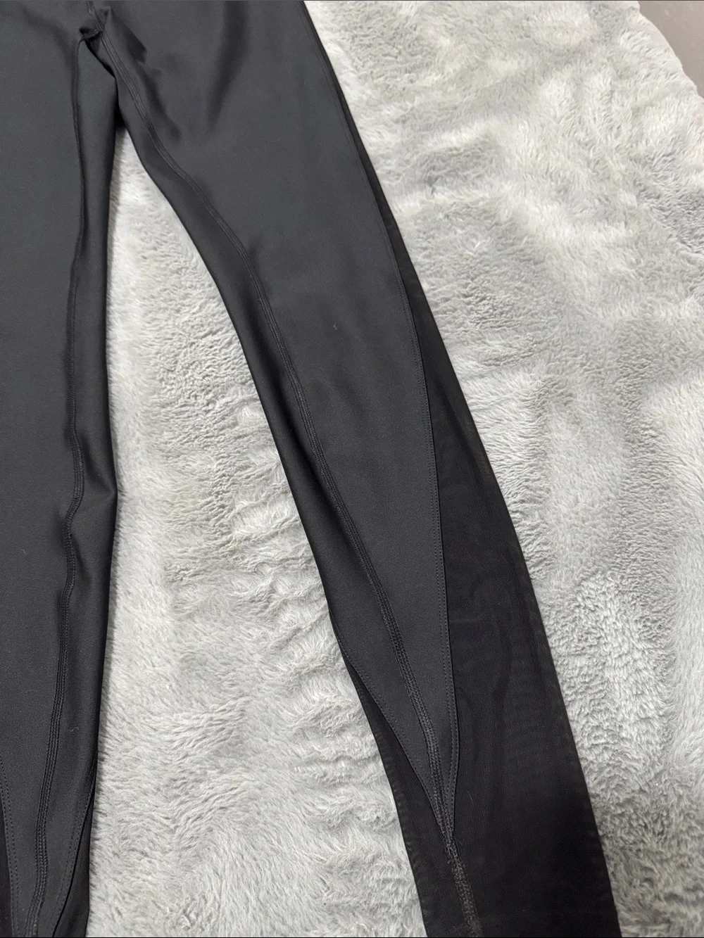 Alo Yoga Airlift Mesh High-Waist Allure Black Leggings